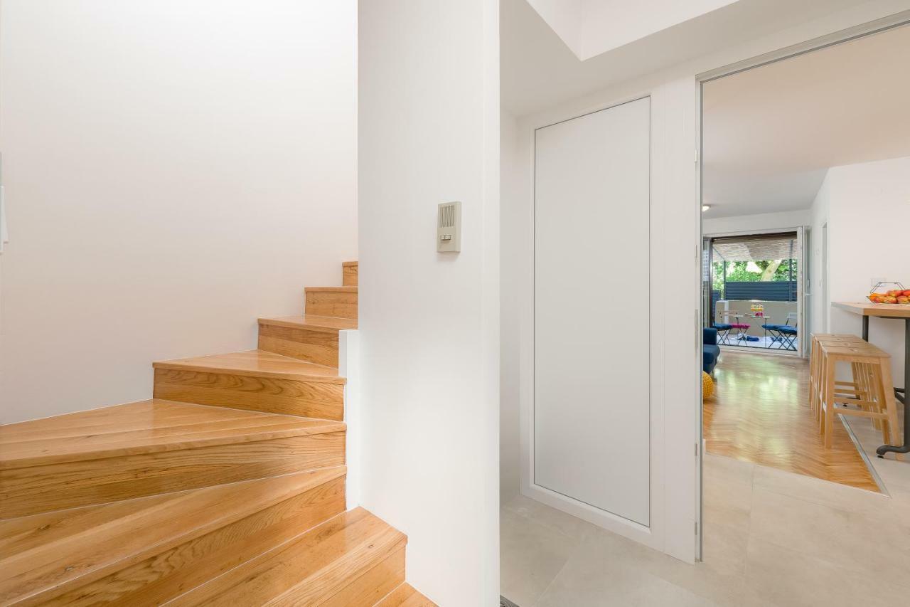 Apartments And Rooms Daisy スプリト エクステリア 写真