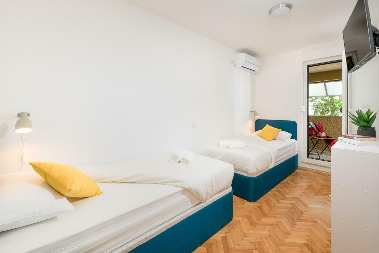 Apartments And Rooms Daisy スプリト エクステリア 写真