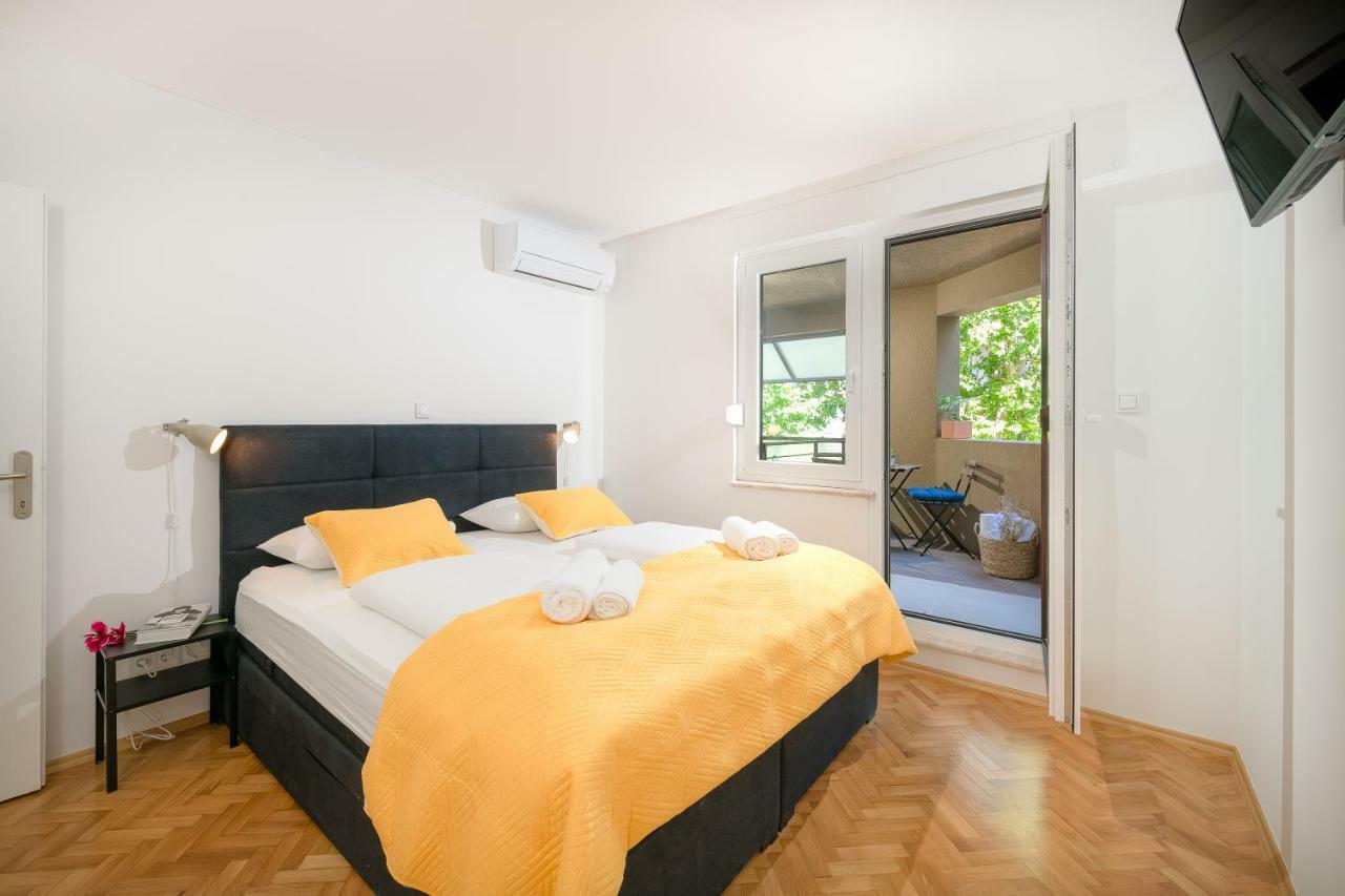 Apartments And Rooms Daisy スプリト エクステリア 写真